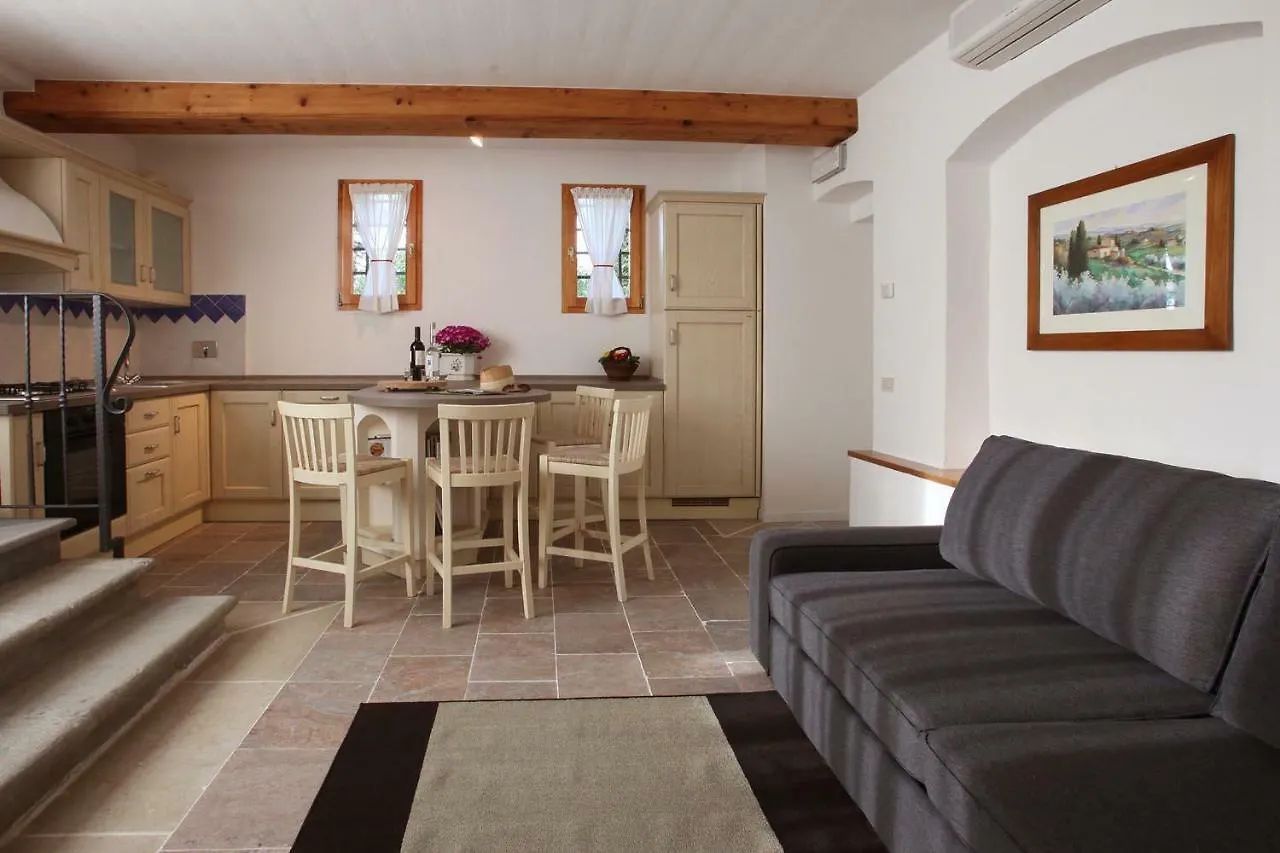公寓 Agriturismo Le Pianore 蒙特斯佩尔托利